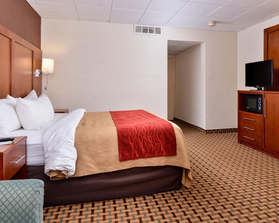 Quality Inn And Suites Conference Center Richmond Extérieur photo