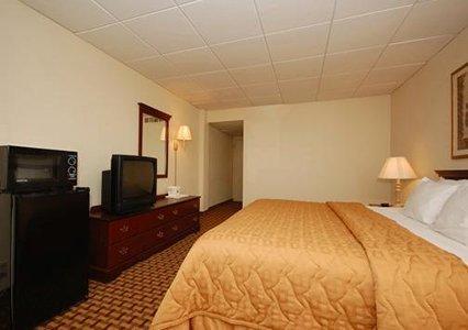Quality Inn And Suites Conference Center Richmond Chambre photo