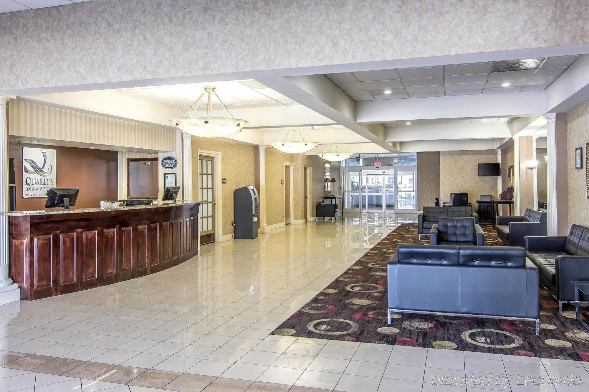 Quality Inn And Suites Conference Center Richmond Extérieur photo