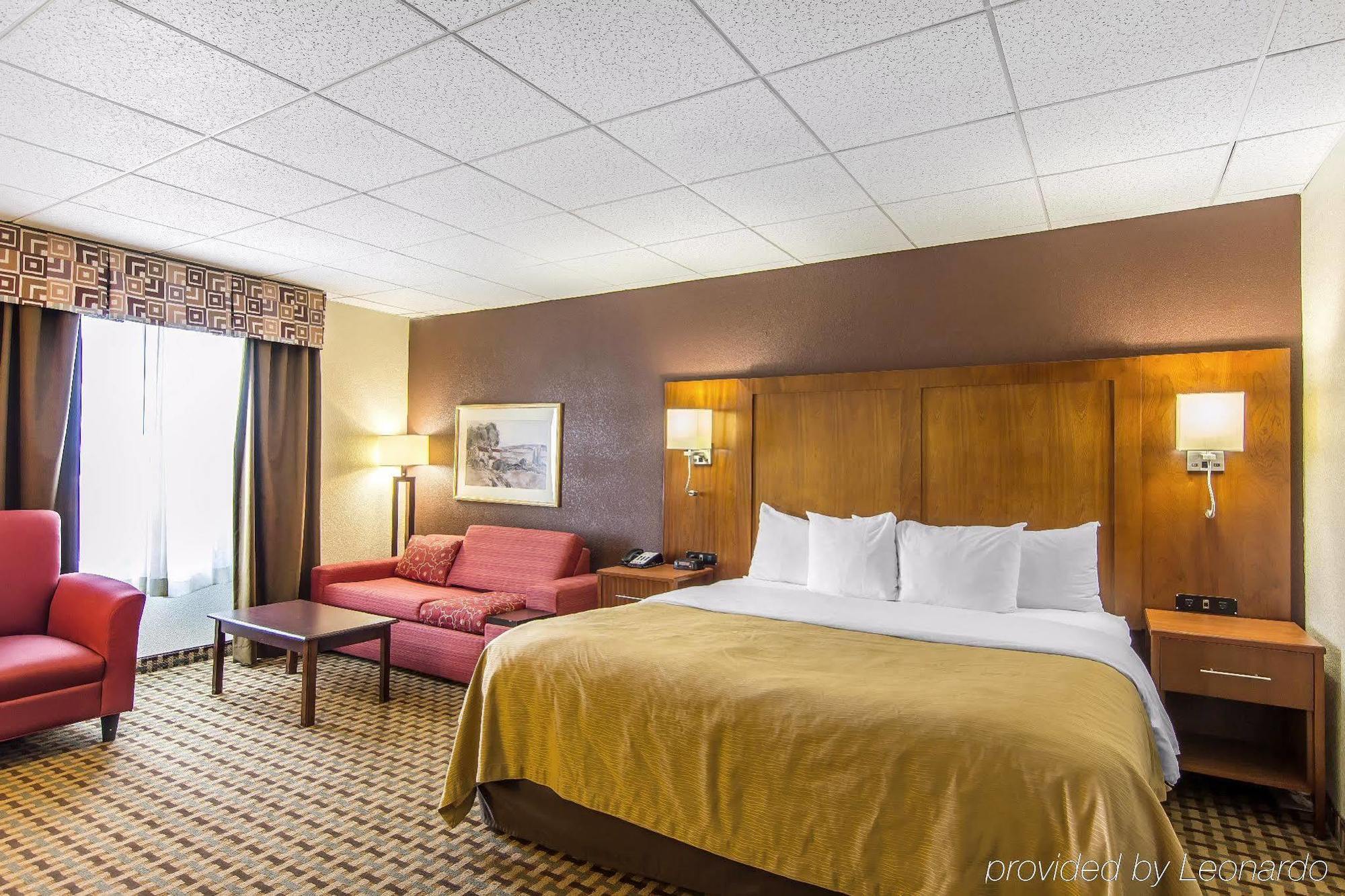Quality Inn And Suites Conference Center Richmond Extérieur photo