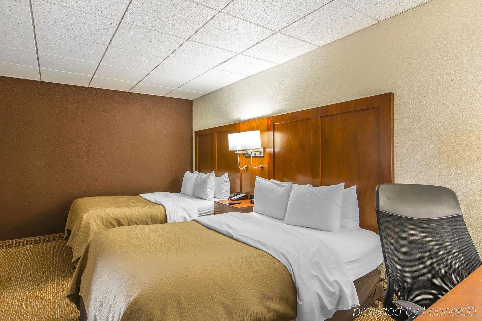 Quality Inn And Suites Conference Center Richmond Extérieur photo