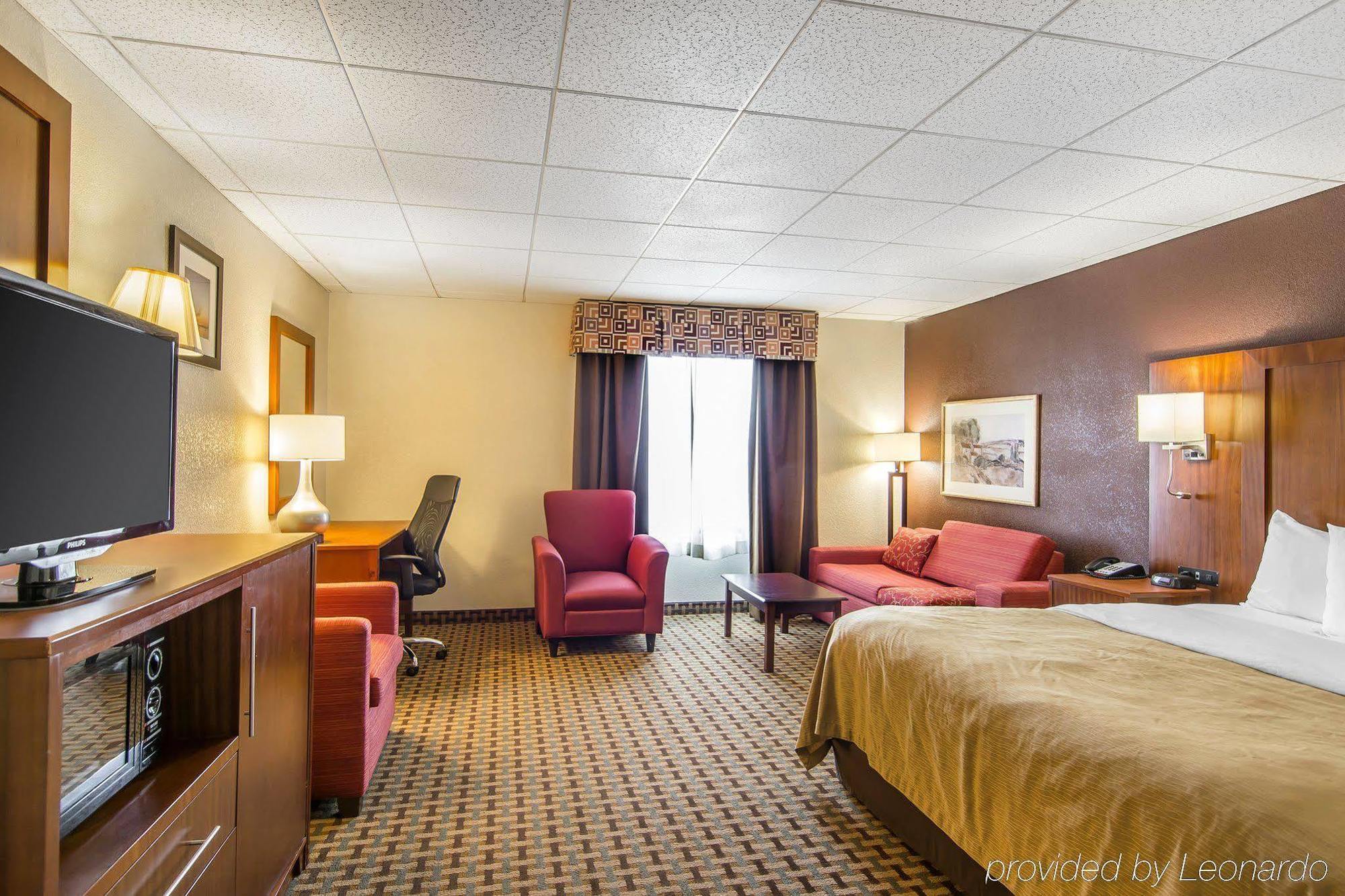 Quality Inn And Suites Conference Center Richmond Extérieur photo